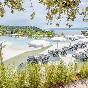 https://salumbra-mobile-homes.primorje-gorskikotar.com